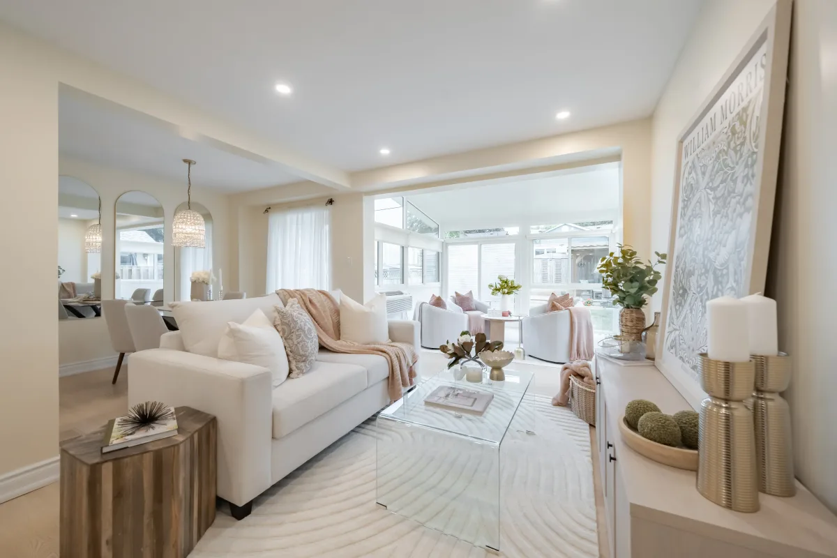 Vacant home staging, living room, Ajax